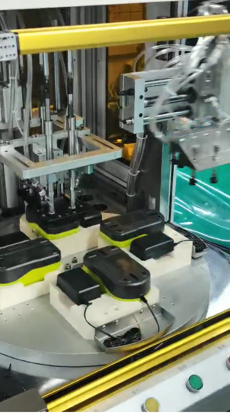 ZEDA 氣吹（chuī）多軸自動鎖平台