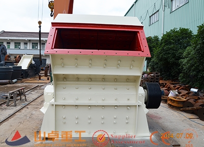 反（fǎn）擊式破碎機價格（gé）